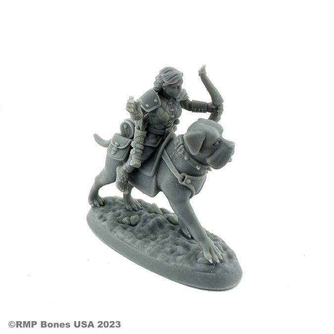 REAPER Dungeon Dwellers FEMALE HALFLING DOG RIDER